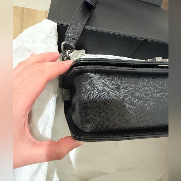 Chanel Caviar Quilted Boy Bag - Black - Old Medium - Picture 6 of 12
